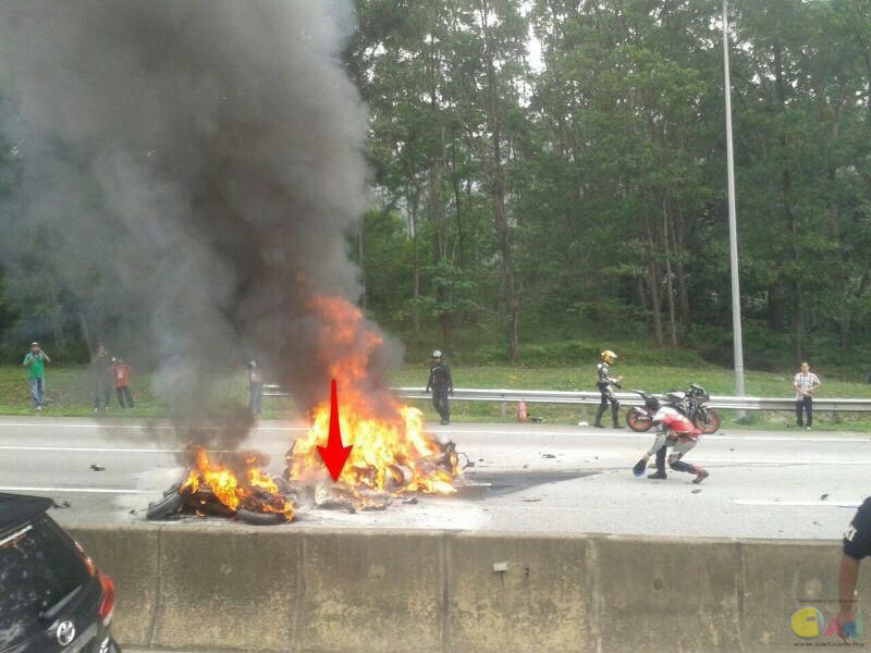 kemalangan motor besar1.jpg