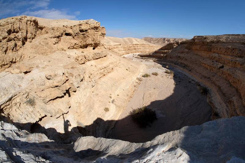 犹太沙漠干旱的风景-83705298.jpg