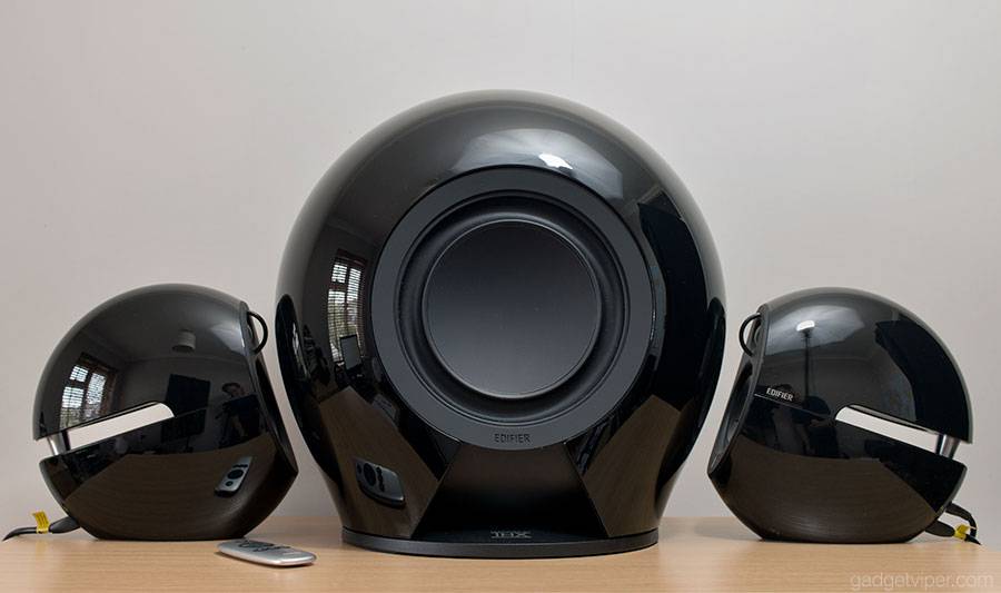 design-edifier-e235-luna-e-speakers-black.jpg