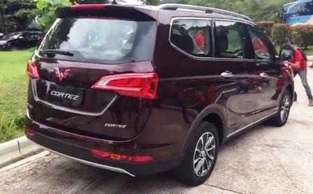 Mobil Wuling Cortez.jpg