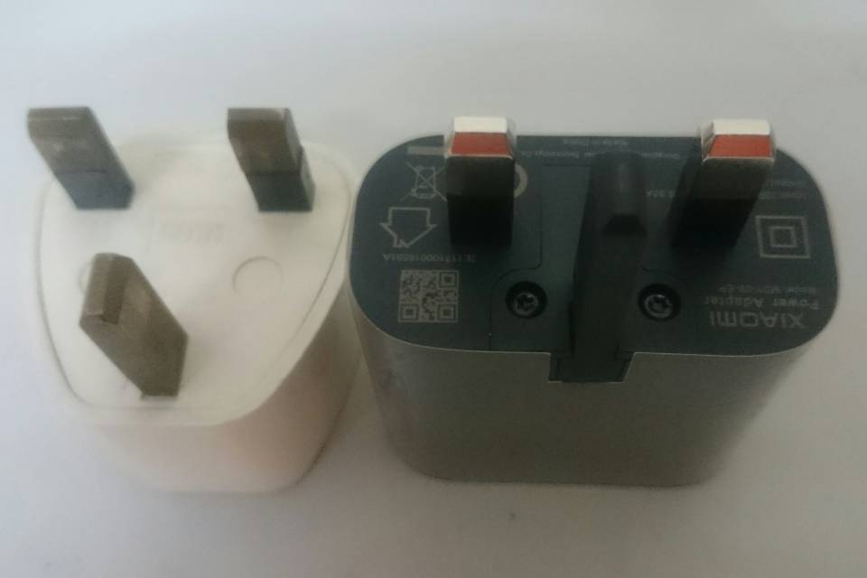 3-Pin Power Adapter Comparison.JPG