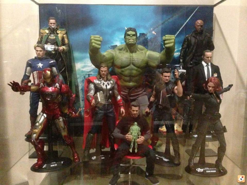 Hot-Toys-Avengers1.jpg