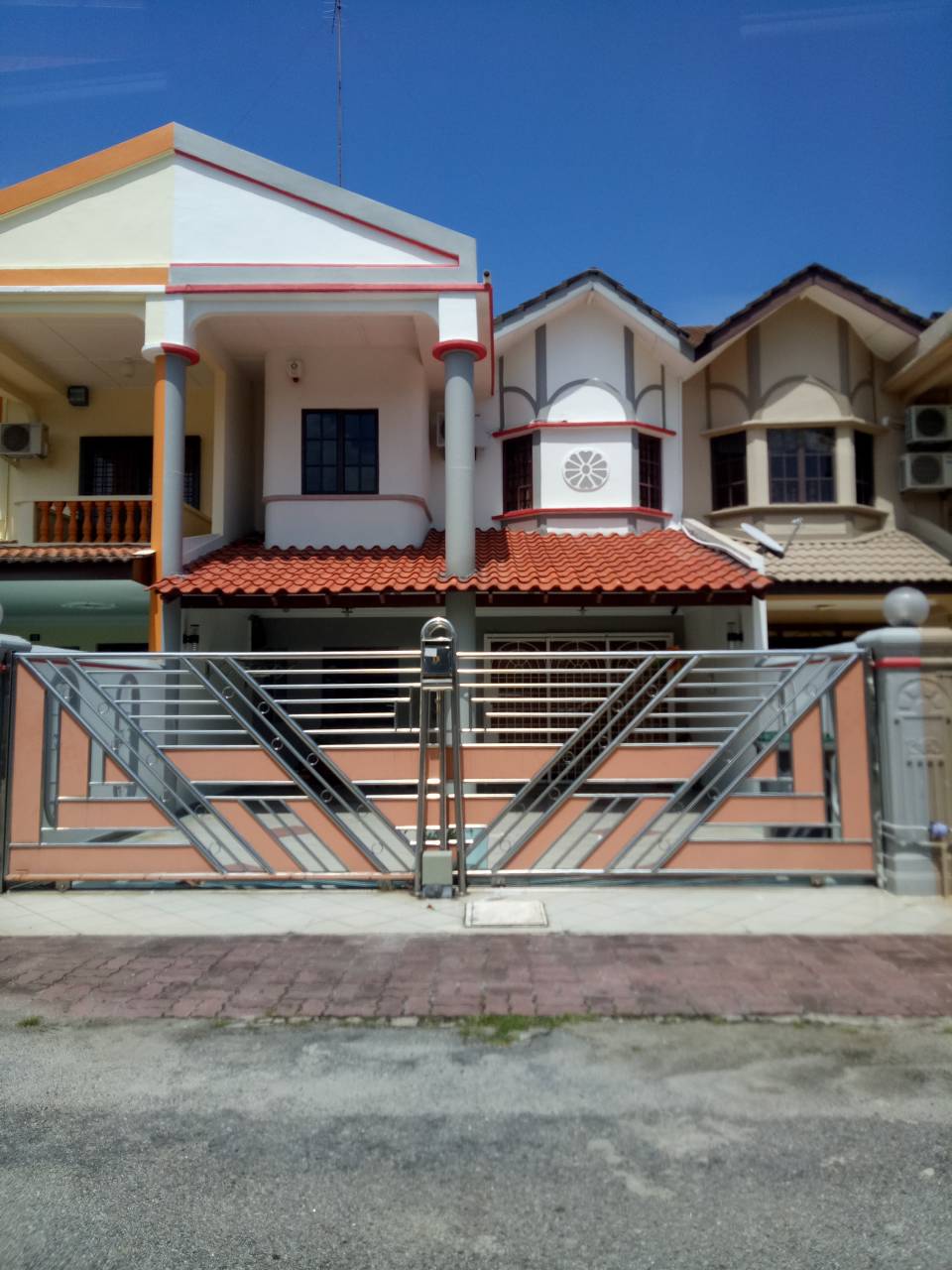 Kota Double storey house for rent.jpg