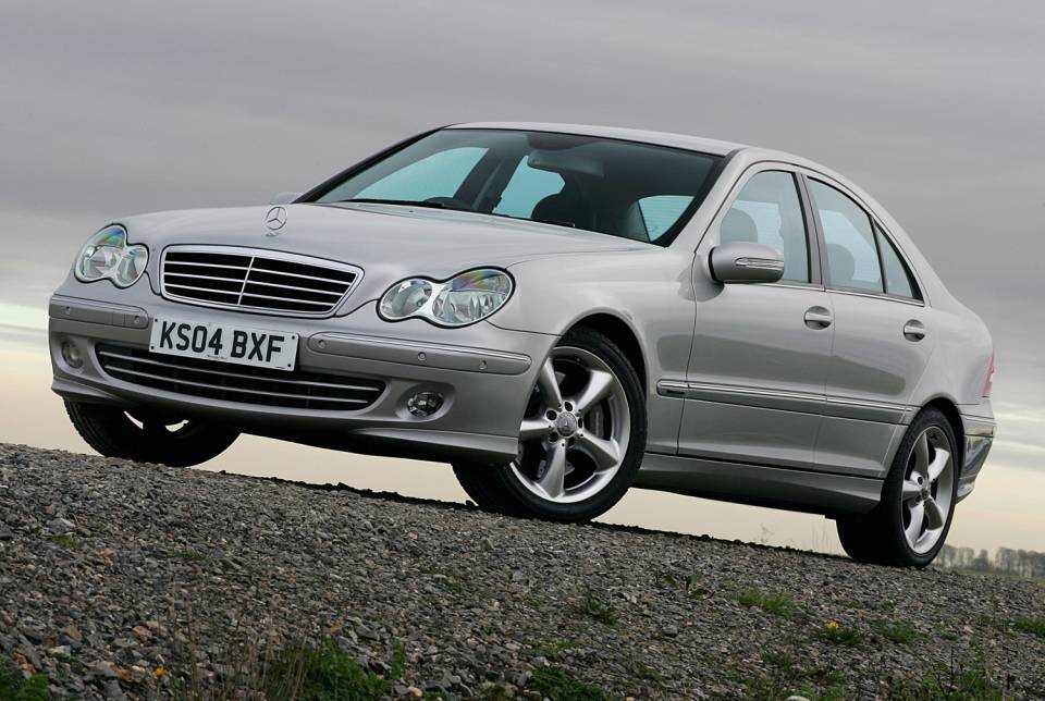 Mercedez Benz C300 W203.jpg