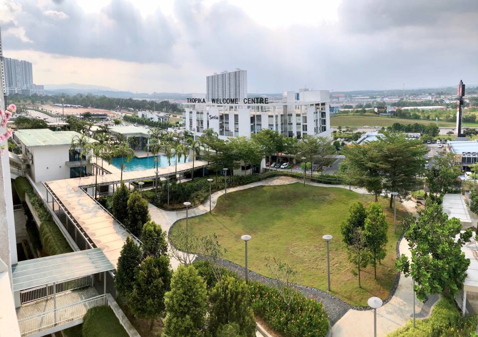 balcony view