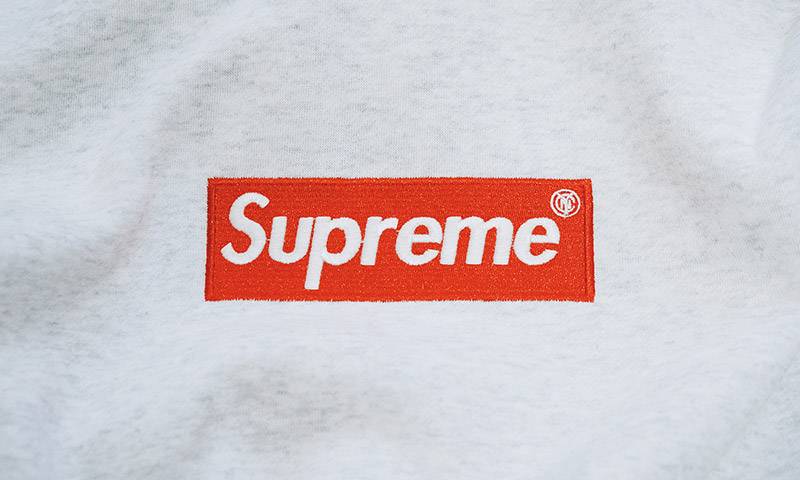 supreme-store-fake-china-feat.jpg