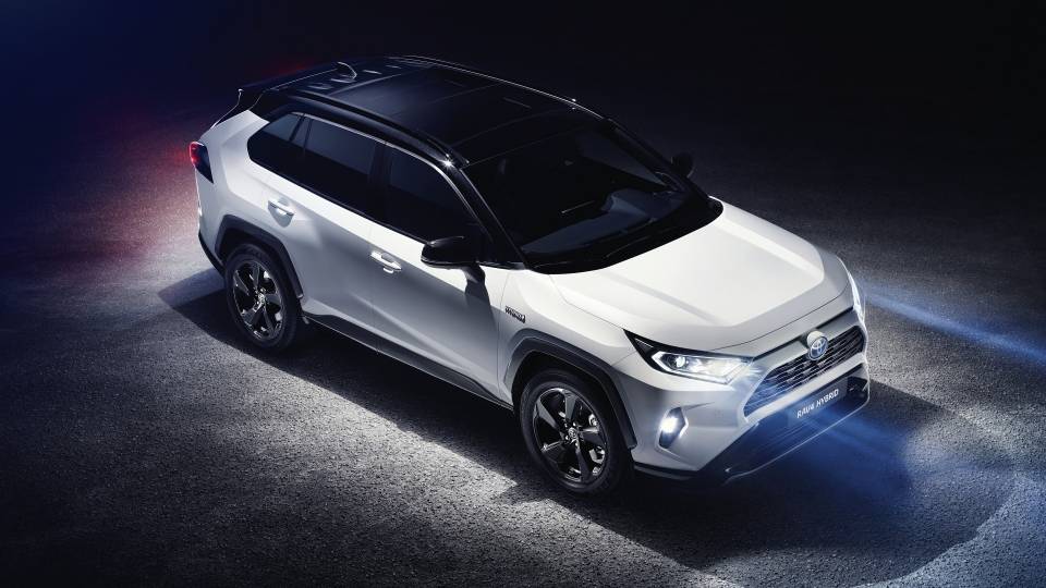 2019_toyota_rav4_hybrid_4k-1920x1080.jpg