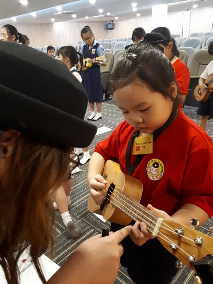 马来西亚KL雪隆吉隆坡区乌克丽丽夏威夷小吉他UKULELE