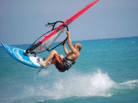 Windsurfing+Wallpapers.jpg.cf.jpg