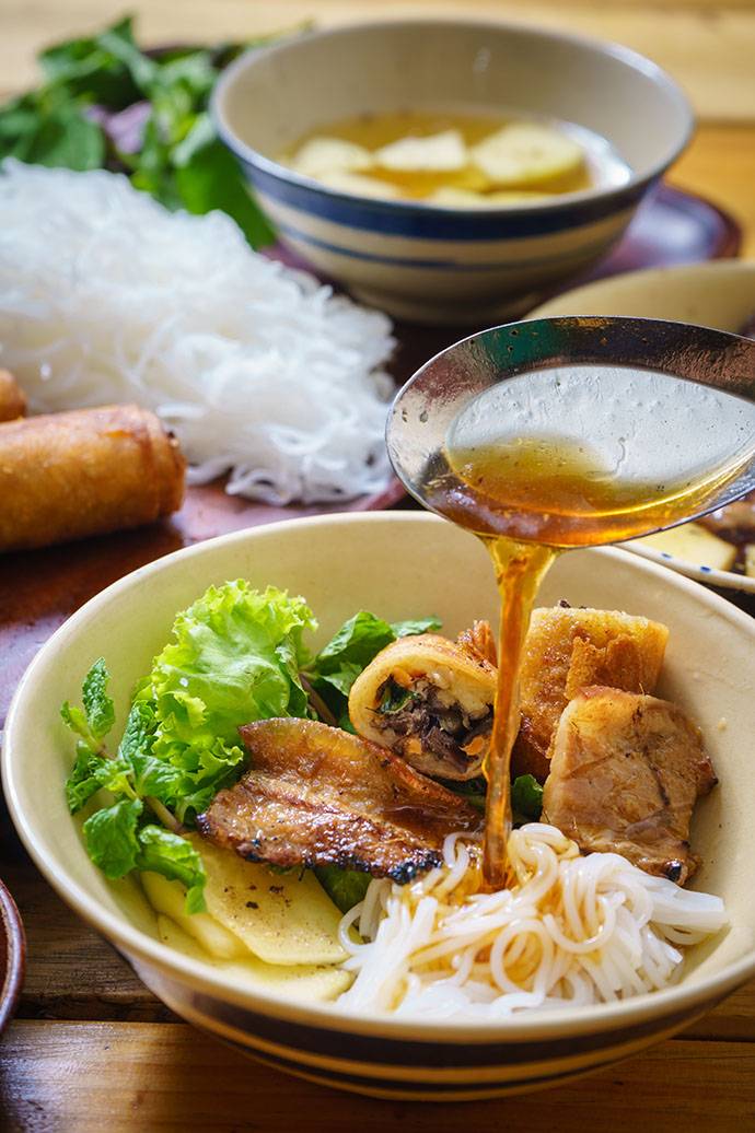 bun-cha-noodle-dish-vietnamese.jpg