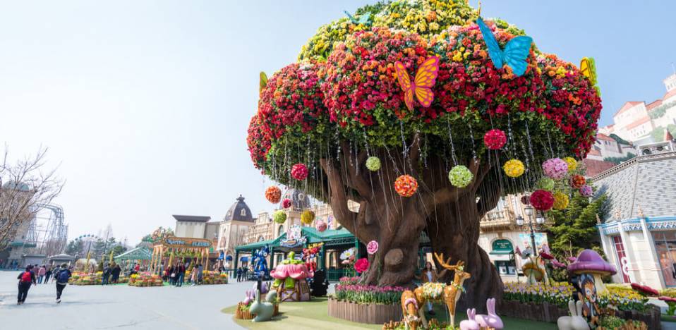 Beautiful_Everland_Theme_Park_in_Yongin_city_this_is_South_Korea_largest_theme_p.jpg