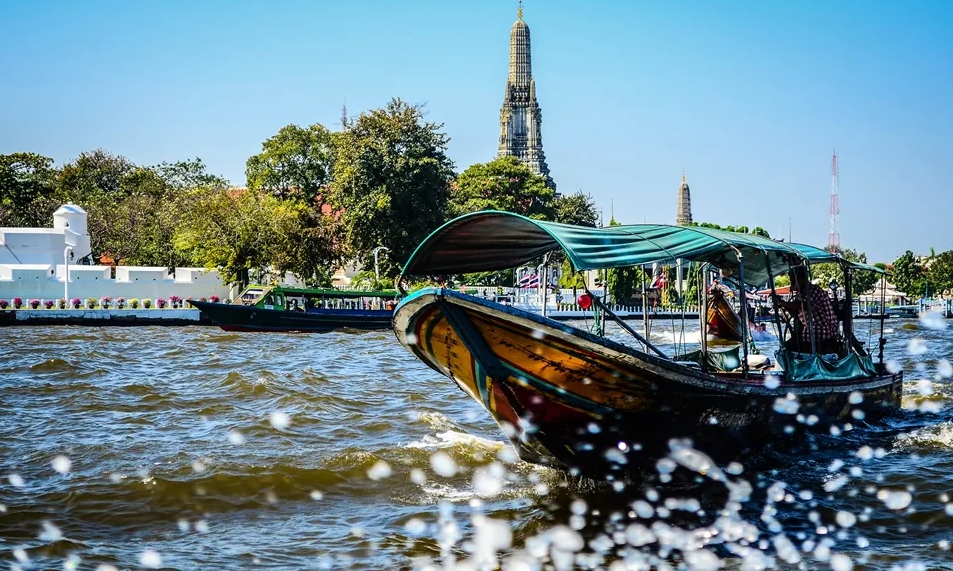 Chao Phraya River2.PNG