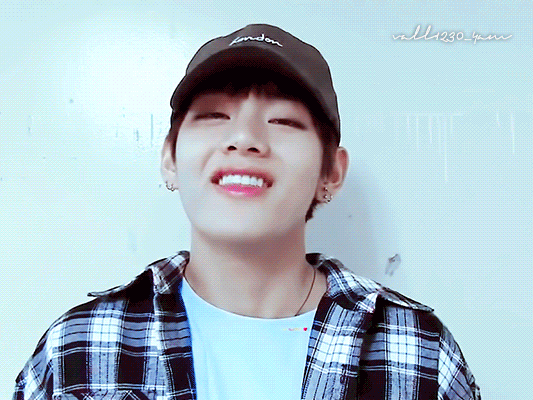 撒娇2.gif