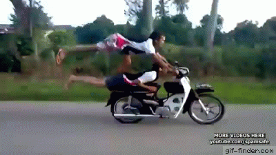 akrobatik-motosikal.gif