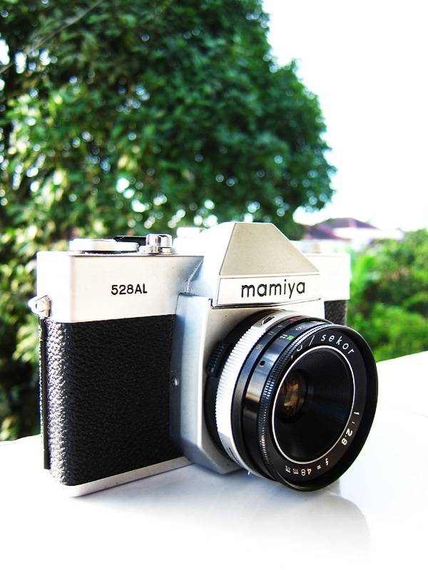 Mamiya 528AL