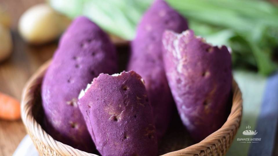 紫薯面包 _汤种、超柔软、仿真 Purple Sweet Potato Buns looks li.mp4_20201229_193354.019.jpg