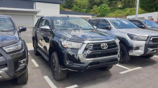 Toyota Hilux 1.jpg