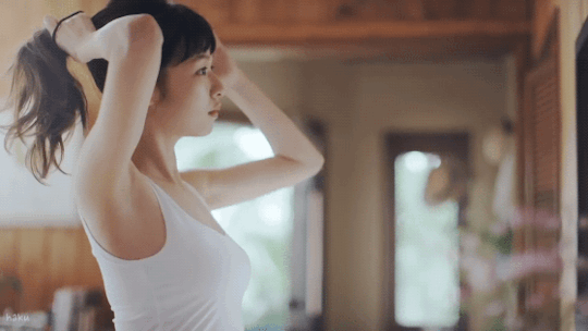 389b-fynhhay8127850.gif