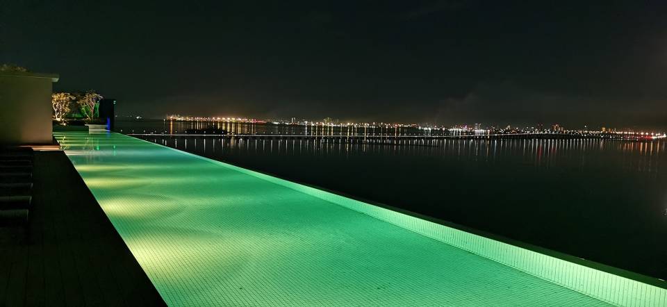 Rooftop Pool