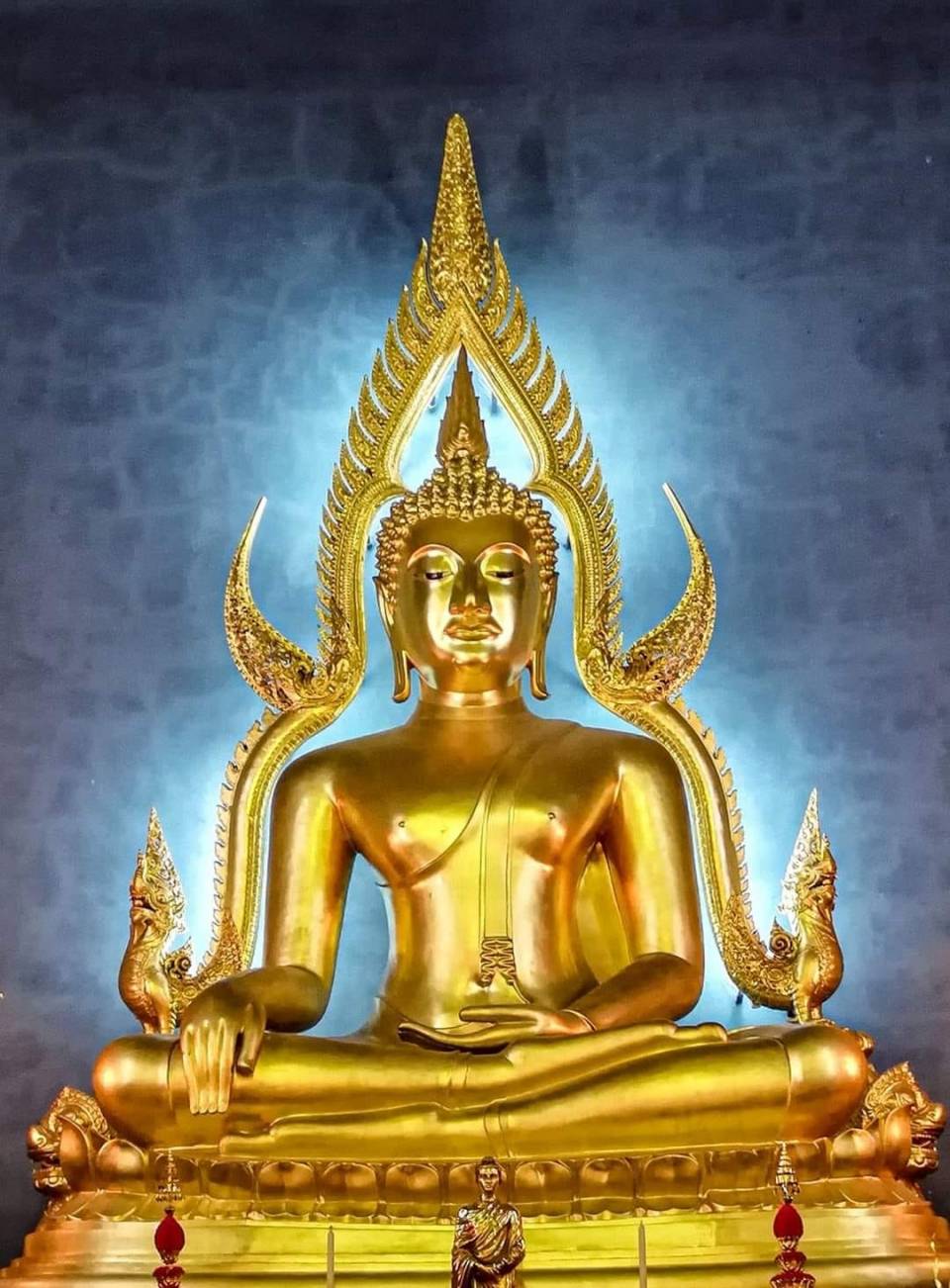 buddha thai.jpg