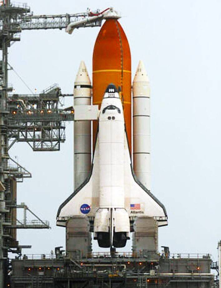 Screenshot of Jul 7, 2011 - Cape Canaveral, Florida, U.S. - Space Shuttle Atlant.jpg