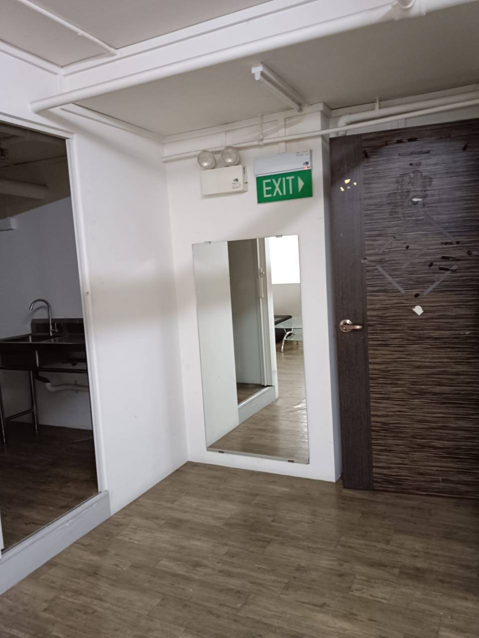 up-stair entrance.jpeg