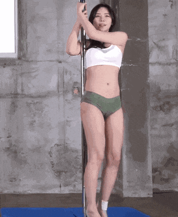 2fdb2ab52a6d4706bfeaf518152fee64.gif