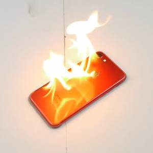 防水OUT！ 火红色 iPhone 7 还可防火？！