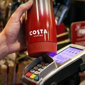 Costa Coffee推出全球首个可付款咖啡杯
