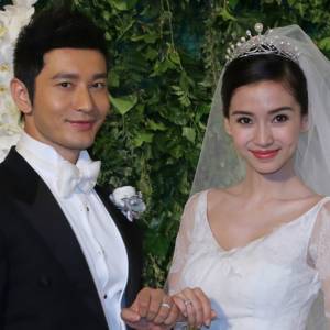 黄晓明卷逃税风波！Angelababy“紧急离婚跑路”？