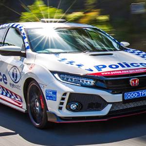 FK8 Honda Civic Type R入役成为澳洲警方的新“战车”！