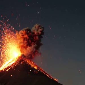 洋垃圾都运来大马，运去火山焚化不是更好吗？