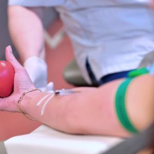 定期捐血好处多，还有效降低两大疾病！