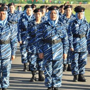 防长：建议重启国民服务PLKN