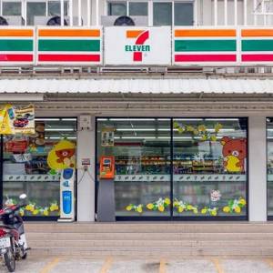 曼谷7-11也能登记接种疫苗  政府盼尽快达到群体免疫