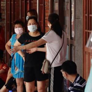 台湾疫情恶化   染疫致死率逾2.0%相当严峻　