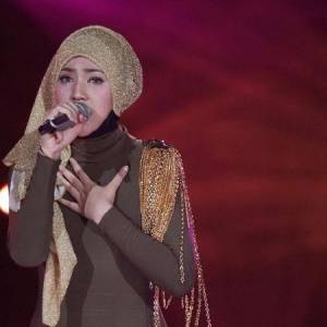 著名马来歌手茜拉（Shila Amzah）突宣布离婚！　「人们不知道我的痛苦」认带儿离家2月