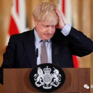 Boris首相位置悬了？去年英国防疫最严时，他却组织多人派对喝酒作乐！