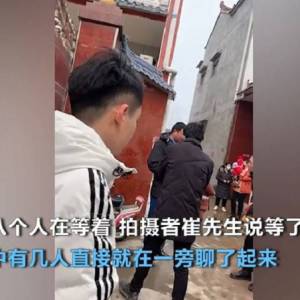 男子去相亲，苦等一个小时后被女方父母请回家