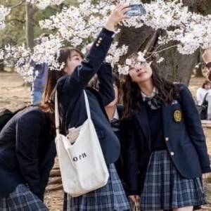 日本学生连内衣和头发颜色都被管束？东京终于废止“奇葩校规”了！