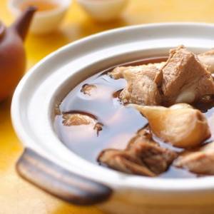 研究：肉骨茶+西药伤肝？！     到底怎么回事…