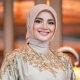 Fazura usap perut, minta didoakan hamil anak lelaki - “Doakan auntie dapat baby boy ya”