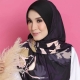 'Membesar dengan duit telekung', Lisdawati sebak kenang kegigihan ibu jahit, sulam telekung sara keluarga