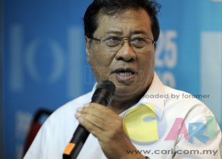 KHALID_IBRAHIM_030314_TMINAZIRSUFARI_01_-_Copy_320_230_100.jpg