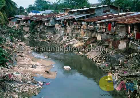 polluted-river-in-slum-pv.jpg