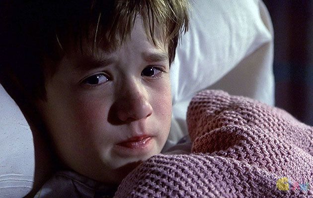 d71c2300-ca1b-11e3-97e8-8598f30f7605_haley-joel-osment-sixth-sense.jpg