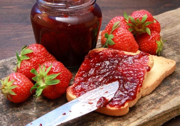 Homemade-Strawberry-Jam-Recipe.jpg