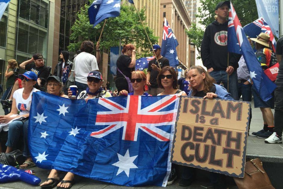 "Says No To Mosque" Penduduk Australia Mula Anti-Islam