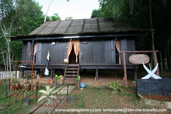 Rumah-rumah Lama Malaysia - Koleksi Gambar & Video 