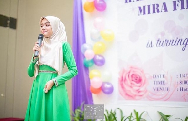 11-Sekitar-Sambutan-Meriah-Birthday-Mira-Filzah-ROTIKAYA.jpg